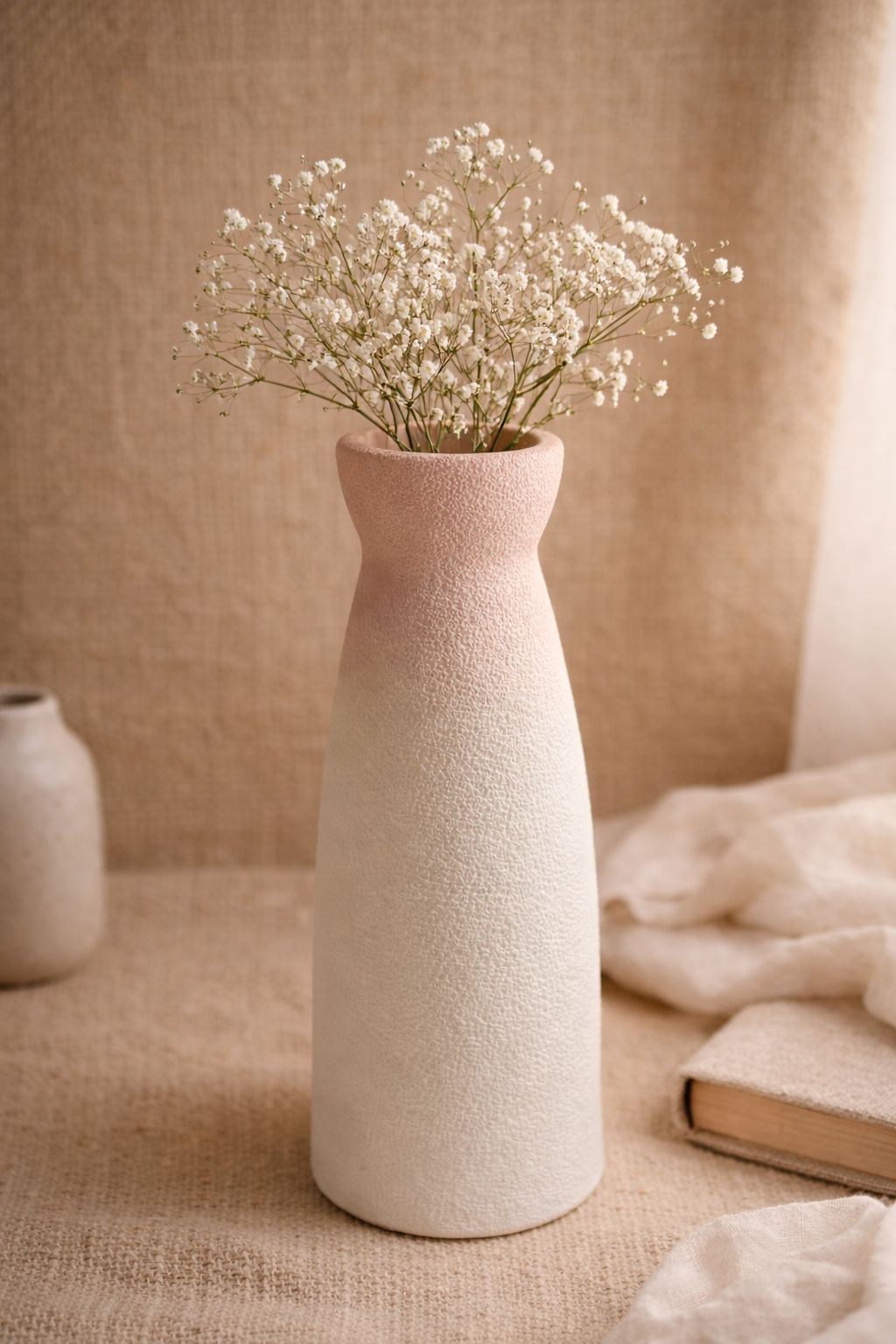 Textured Gradient Ceramic Vase – Blush to Ivory